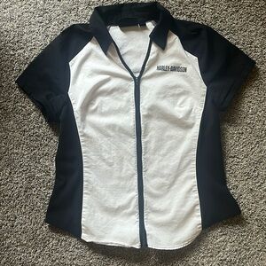 Harley Davidson Womenswear Black and White Top with Zipper Front Size L